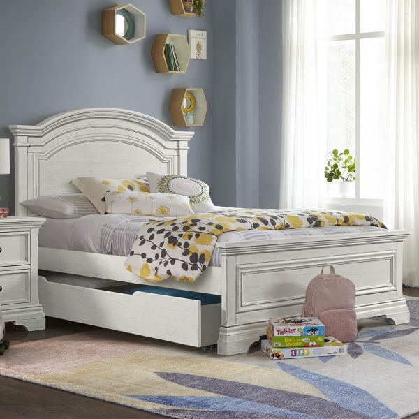 Olivia Full Bed | Brushed White